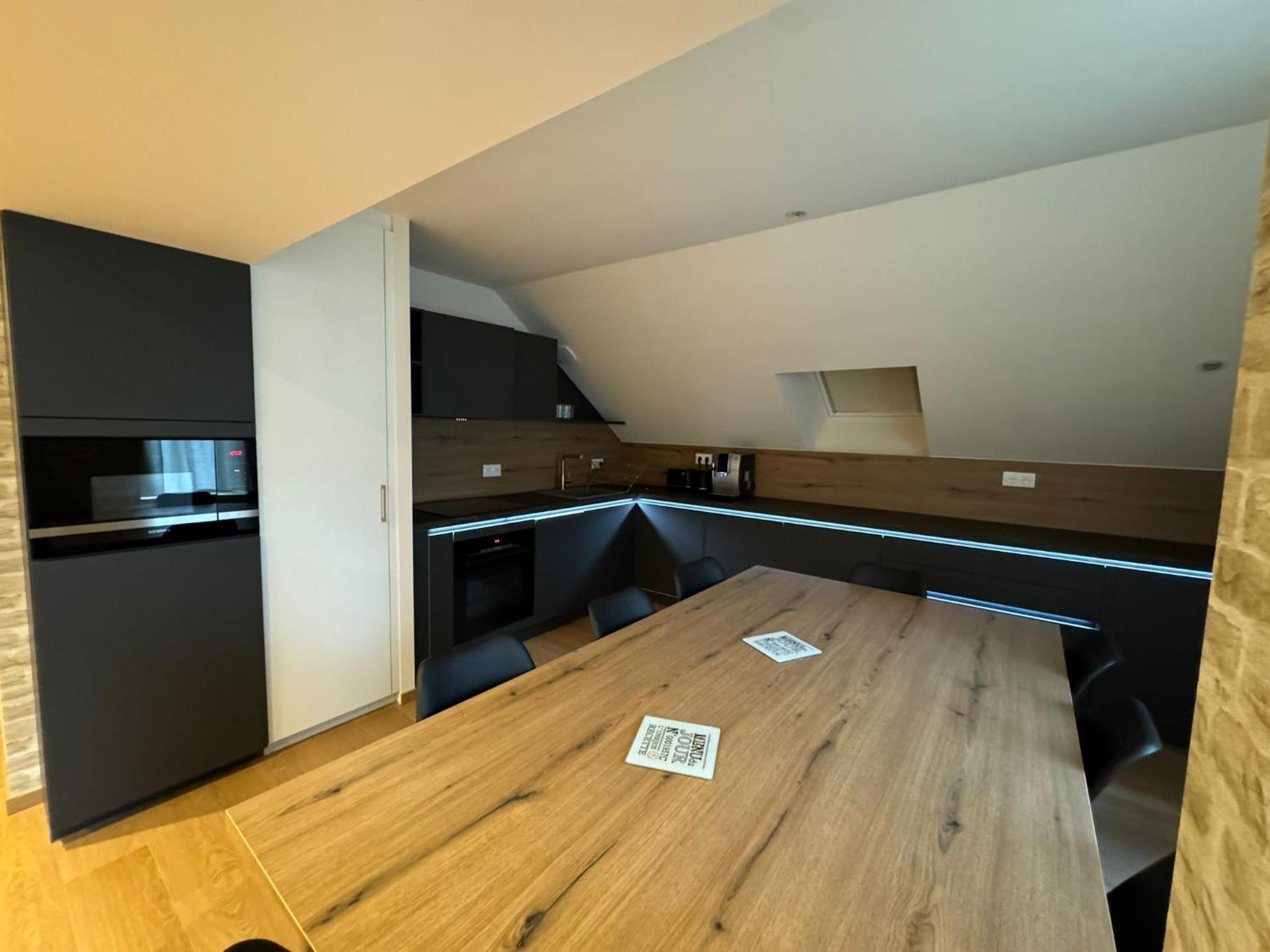 Appartements Confortables Avec Vue Montagne - Residence Villa Belle Fleur Château-Ville-Vieille Exterior foto